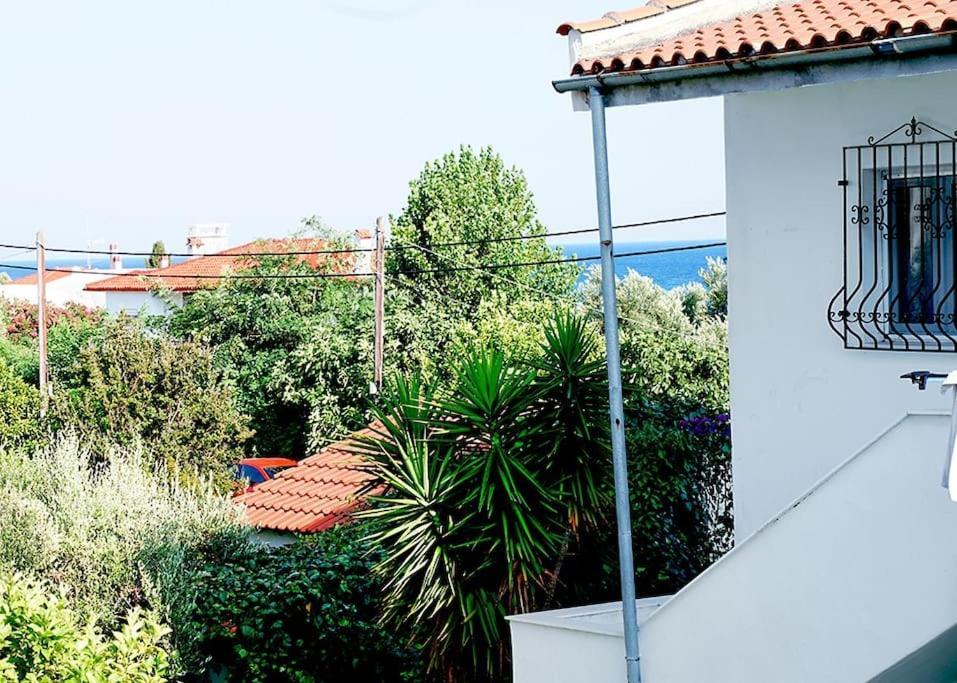 Three Sisters House Villa Мола Калива Екстериор снимка